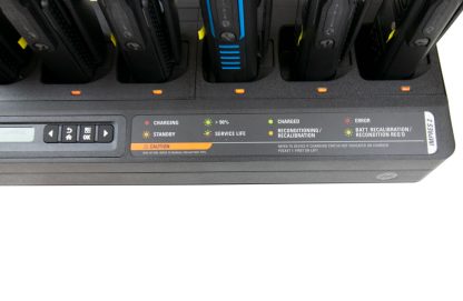 Įkroviklis DP4000 serijos radijo stotelėms 6 įkrovimo lizdai